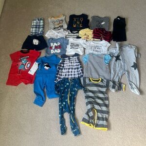 Lot of 3-6M Boys Clothes, 21 pieces, Short Sleeve Long Sleeve Pants Shorts PJs